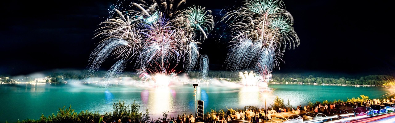 Feuerwerk bei "See in Flammen"