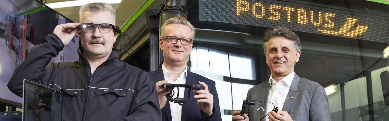 Smart Glasses beim ÖBB Postbus