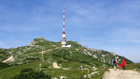 Dobratsch, Wanderer kurz vor dem Gipfel