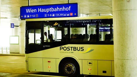 Busterminal am Hauptbahnhof Wien