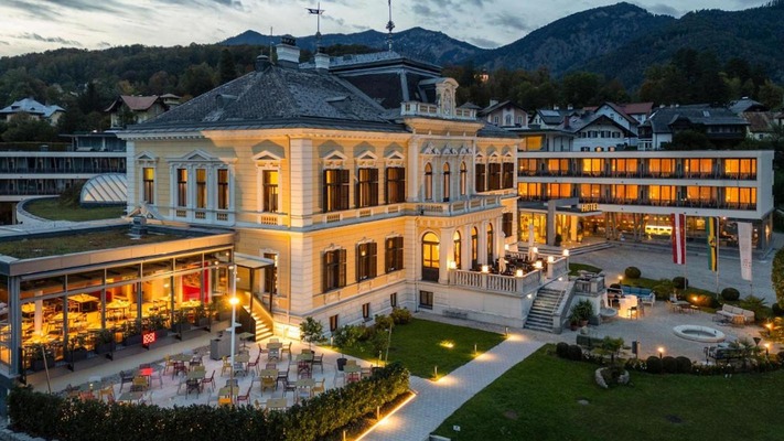 Außenansicht Villa Seilern 
