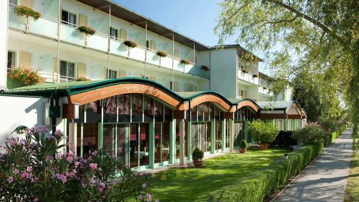 Hintere Hotelansicht Wende 