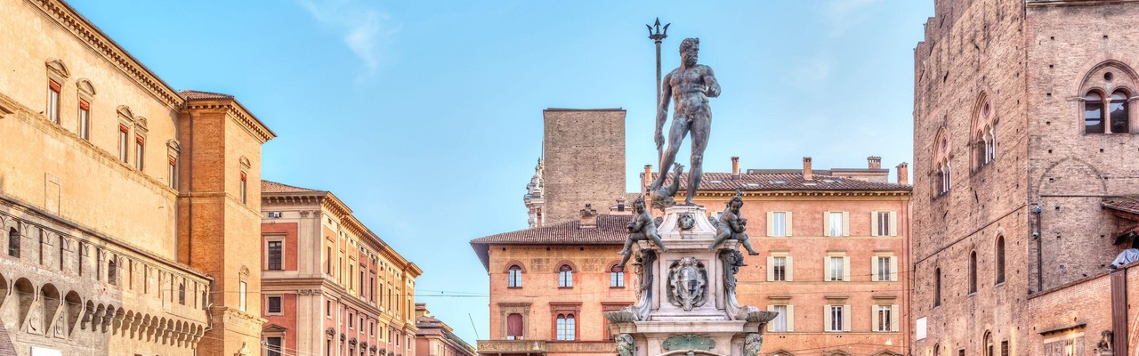 Bologna piazza del nettuno square