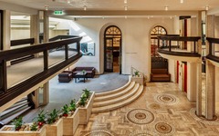 Hotel Cafe Central Lobby