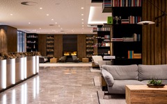 Lobby im AC Hotel Marriott Innsbruck
