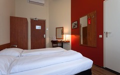  A-Train-Hotel Amsterdam Standardzimmer