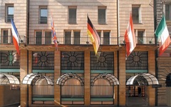 Außenansicht des K+K Hotel Opera