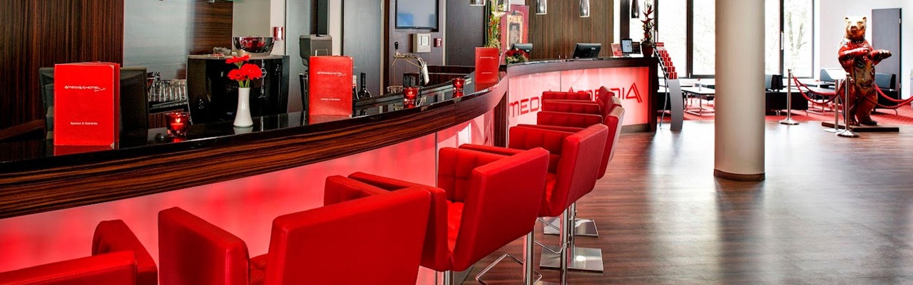 Bar im Best Western Plus Plaza Berlin Kurfürstendamm