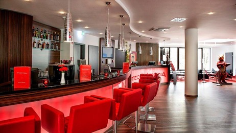 Bar im Best Western Plus Plaza Berlin Kurfürstendamm