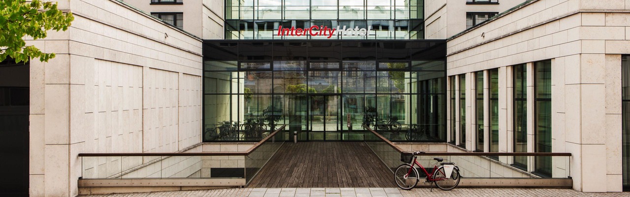 IntercityHotel Dresden Außenansicht