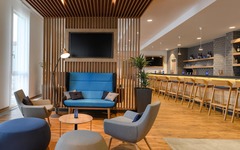 Holiday Inn Express - Regensburg Bar