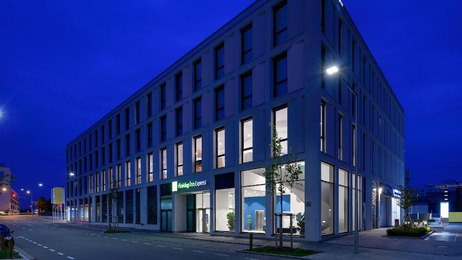 Holiday Inn Express - Regensburg Außenansicht
