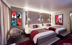 Disneys Hotel NewYork - The Art of Marvel Bad Doppelzimmer