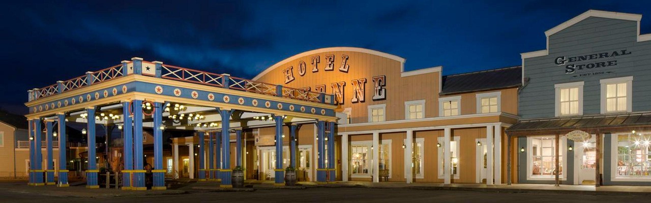 Disney's Hotel Cheyenne Außenansicht