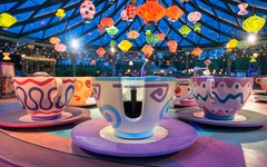 Disneyland®Park, Alice im Wunderland