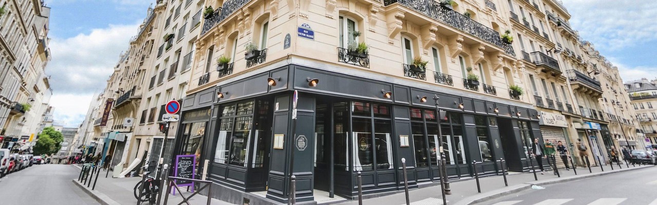 Grand Pigalle Hotel Außenansicht<br/>