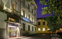 Eingang von Hotel Kraft