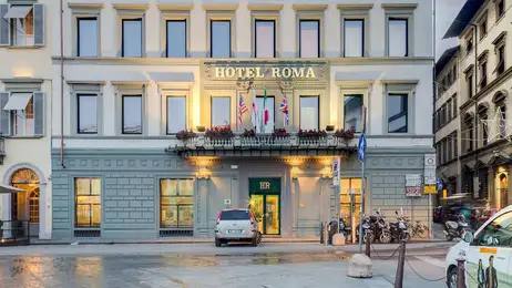 Außenansicht des Hotel Roma