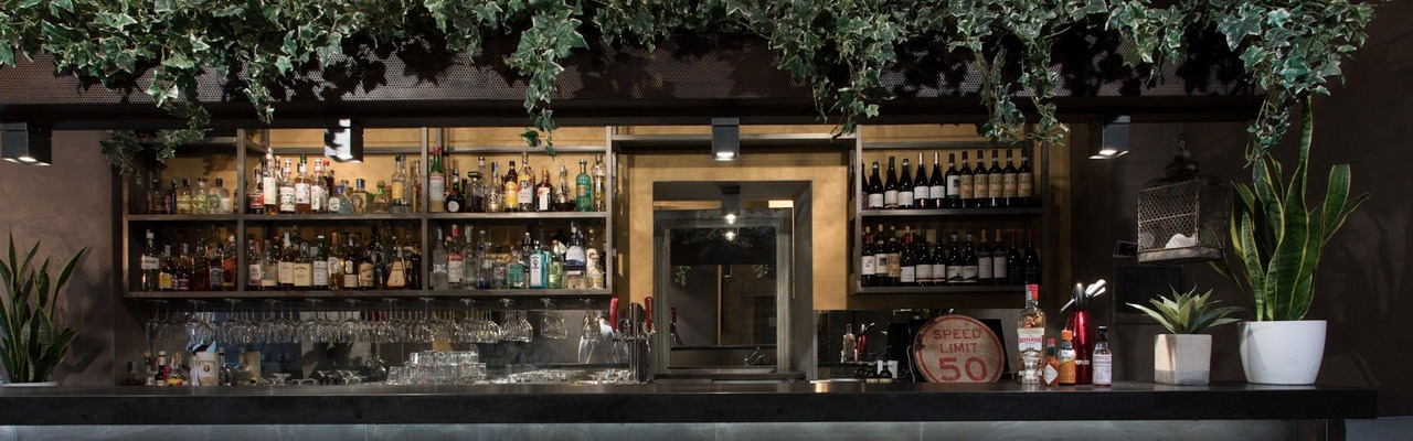 Navona Palace Luxury Inn Bar