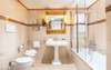 Badezimmer mit Wanne
