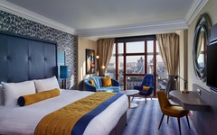 Leonardo Royal Hotel London City - Tower of London Bar Executive Room King Bed