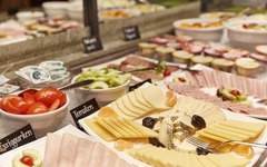 Frühstücksbuffet im Hotel Adler