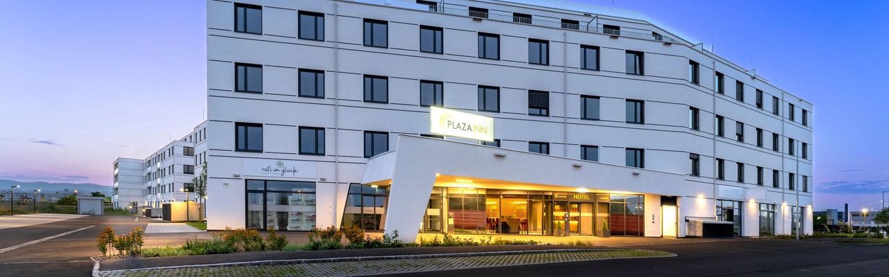Plaza Inn Wiener Neustadt Fassade