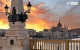 Margit Hid Parlament