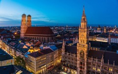 Frauenkirche München bei Nacht