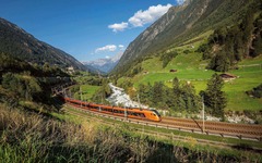Treno Gottardo Kirche bei Wassen