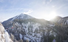 Glacier Express auf dem Landwasserviadukt