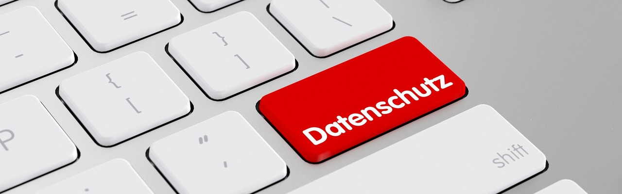 Keyboard with data protection key