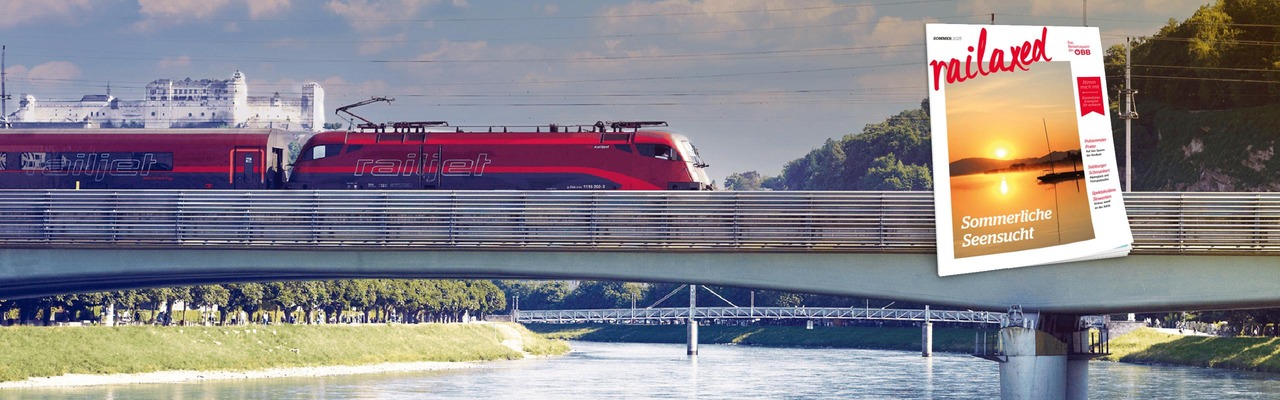 Railaxed Magazin mit Railjet im Hintergrund