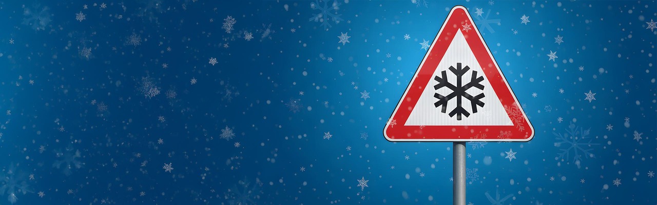 Warning sign: snowfall