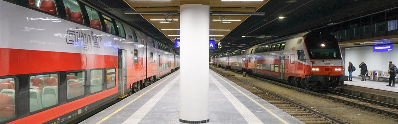 Cityjet DOSTO am Wiener Franz-Josefs-Bahnhof
