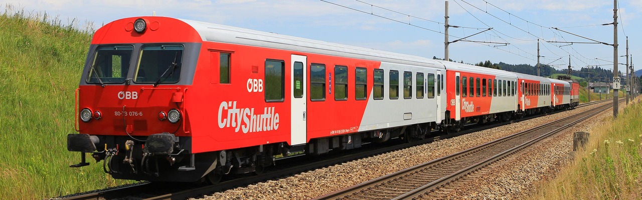 CityShuttle in der Landschaft