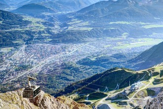 Seilbahn mit herrlichem Blick auf Innsbruck