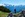 Wanderer vor schönem Bergpanorama