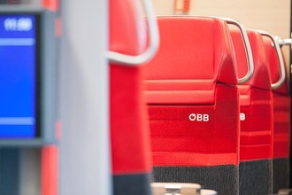 Cityjet von Innen mit Sitzen