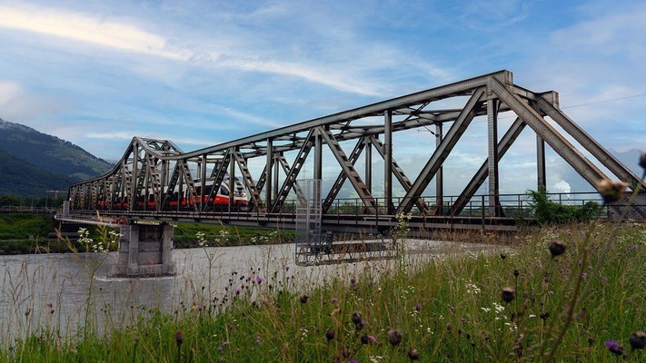 Nahverkehrszug auf der Strecke Feldkirch-Buchs