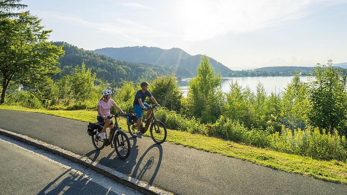 Cycling around Klopeiner See 