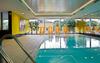 Pool im Wyndham Grand Salzburg Conference Centre