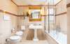 Badezimmer mit Wanne