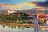 Stadtpanorama mit Schloss in Bratislava