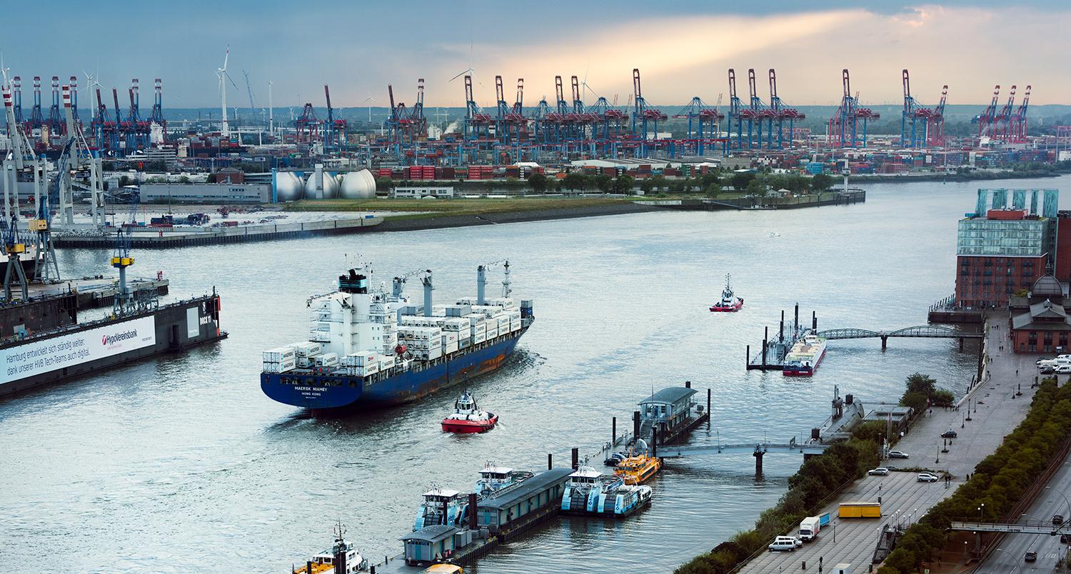 Hafen Hamburg: Ein Umschlagplatz der Superlative - Rail Cargo Group Blog