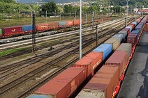 Terminal Košice with container trains on multiple tracks