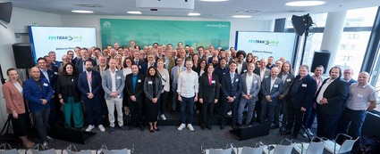 Gruppenfoto von Teilnehmenden der FP5 TRANS4M-R Midterm Plenary Veranstaltung