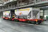 InnoWaggon-Systemwagen der Rail Cargo Group in einer Werkshalle abgestellt