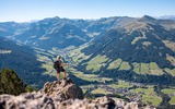 Alpachtal Frau Ausblick Gipfel Gratlspitze