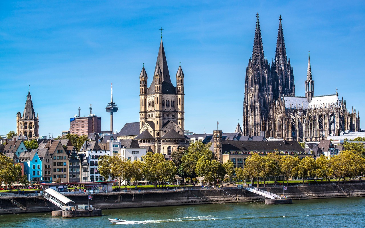 Köln Blick auf Altstadt